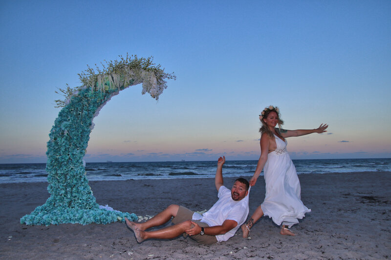 beach wedding decorations, cocoa beach weddings, elope cocoa beach, cocoa beach florist, surfside wedding chapel, cocoa beach officiant, Florida beach weddings, 